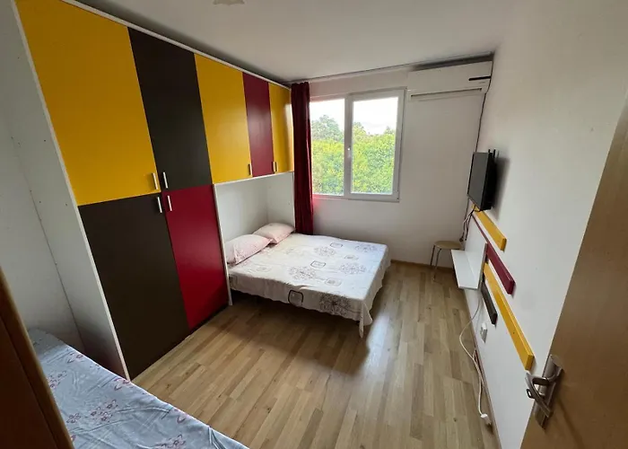 Smart Flat Apartment